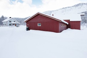 Eiby - Bolig, driftsbygning og redskapshus, Stor eiendom